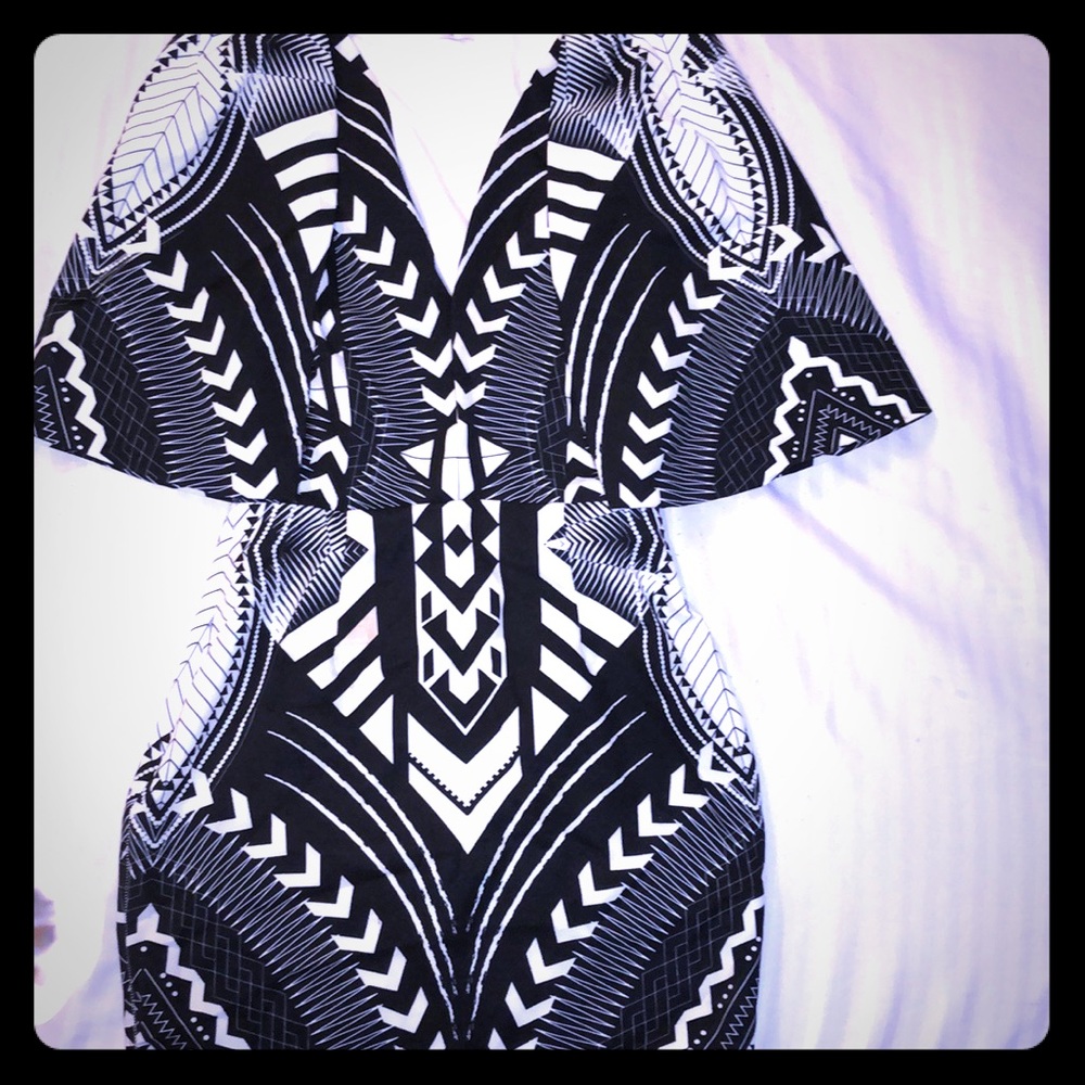 Tiger Mist black and white caped dress